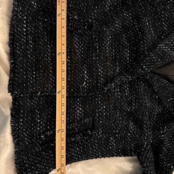 Talbots Tweed Blazer with a bit of sparkle - Picture 5 of 8